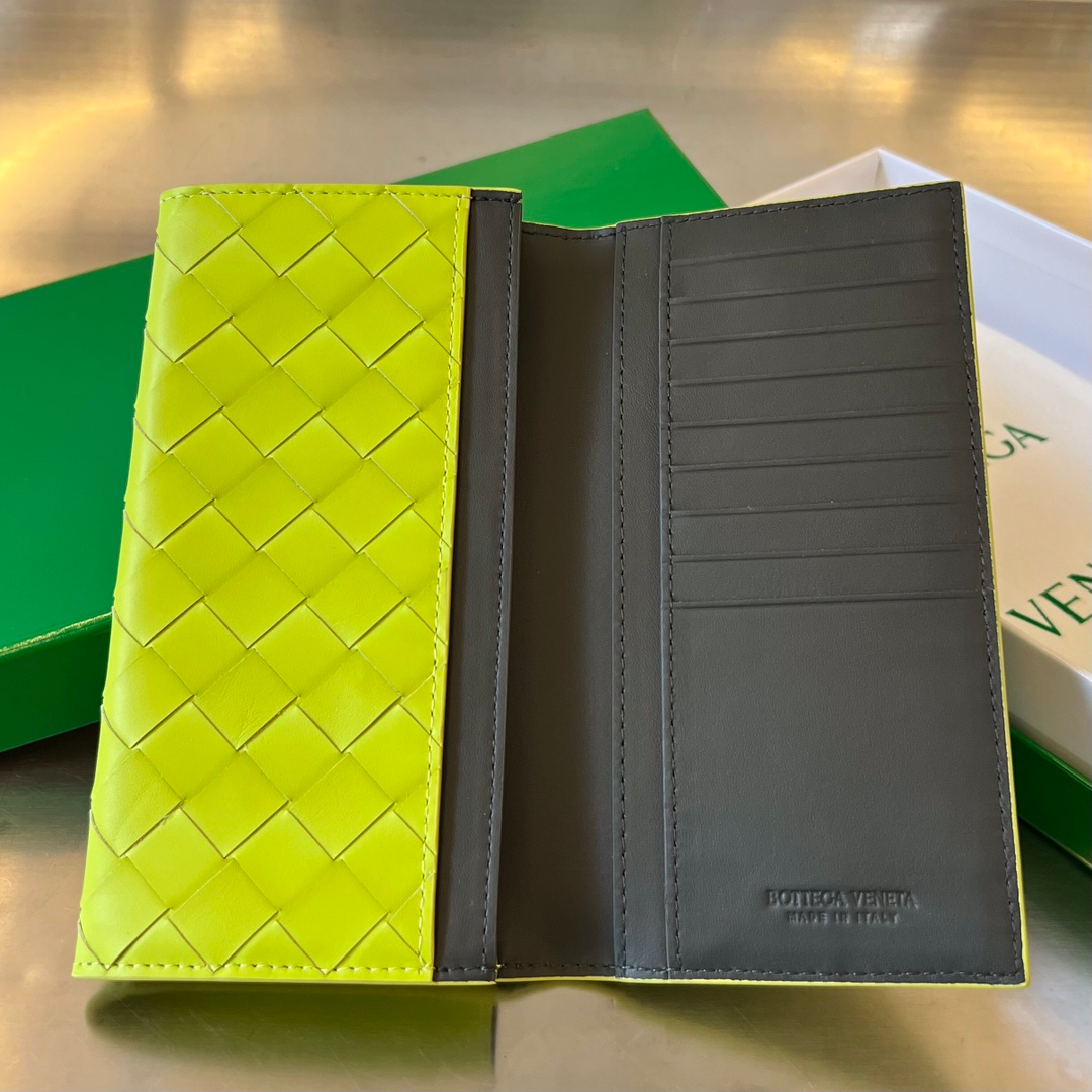 Bottega Veneta Wallets – Montanamode