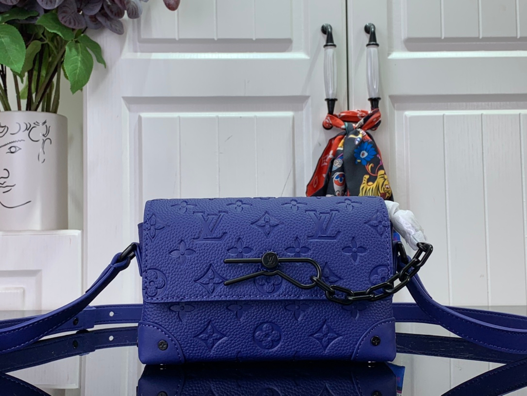Louis Vuitton Bag – Montanamode