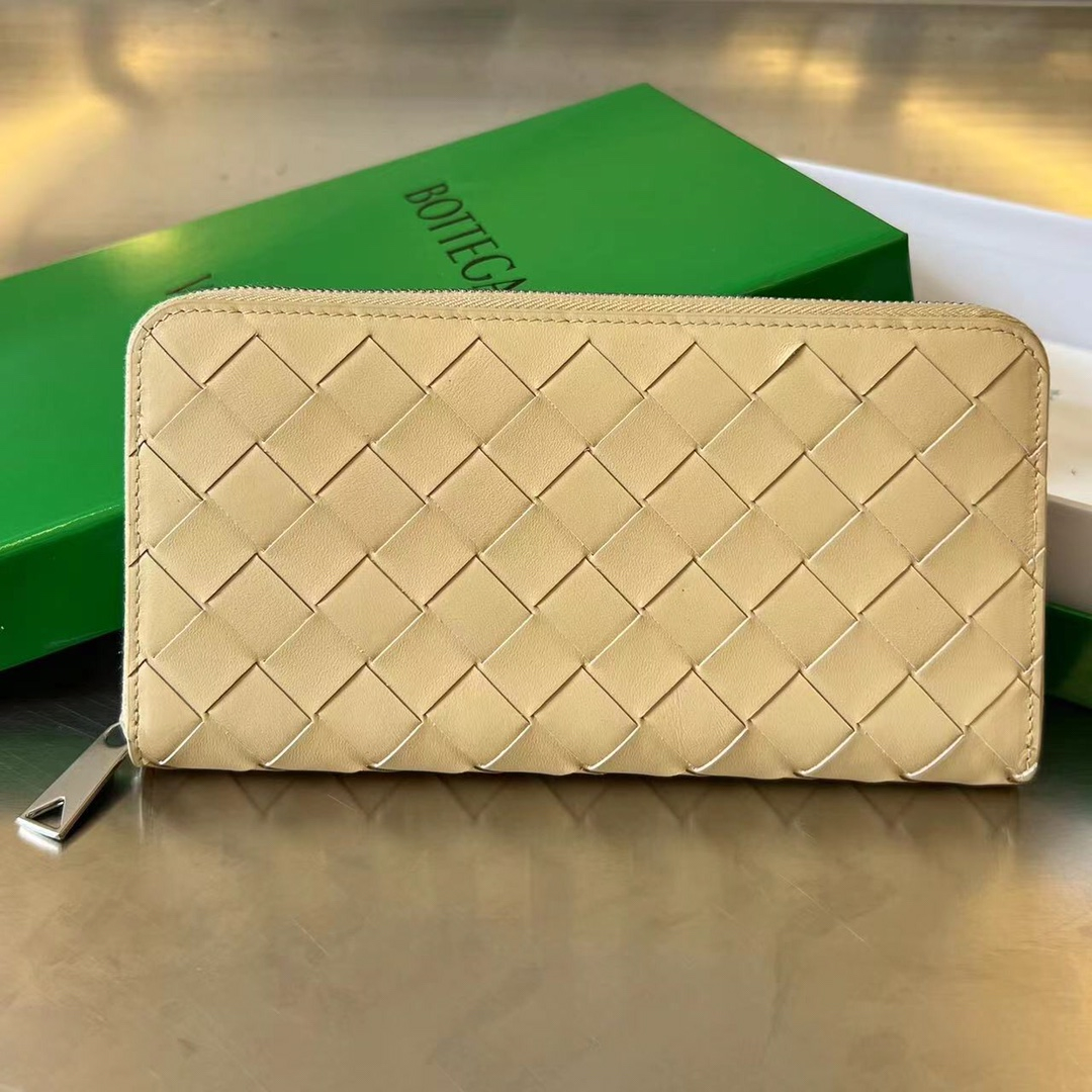 Bottega Veneta Wallets – Montanamode