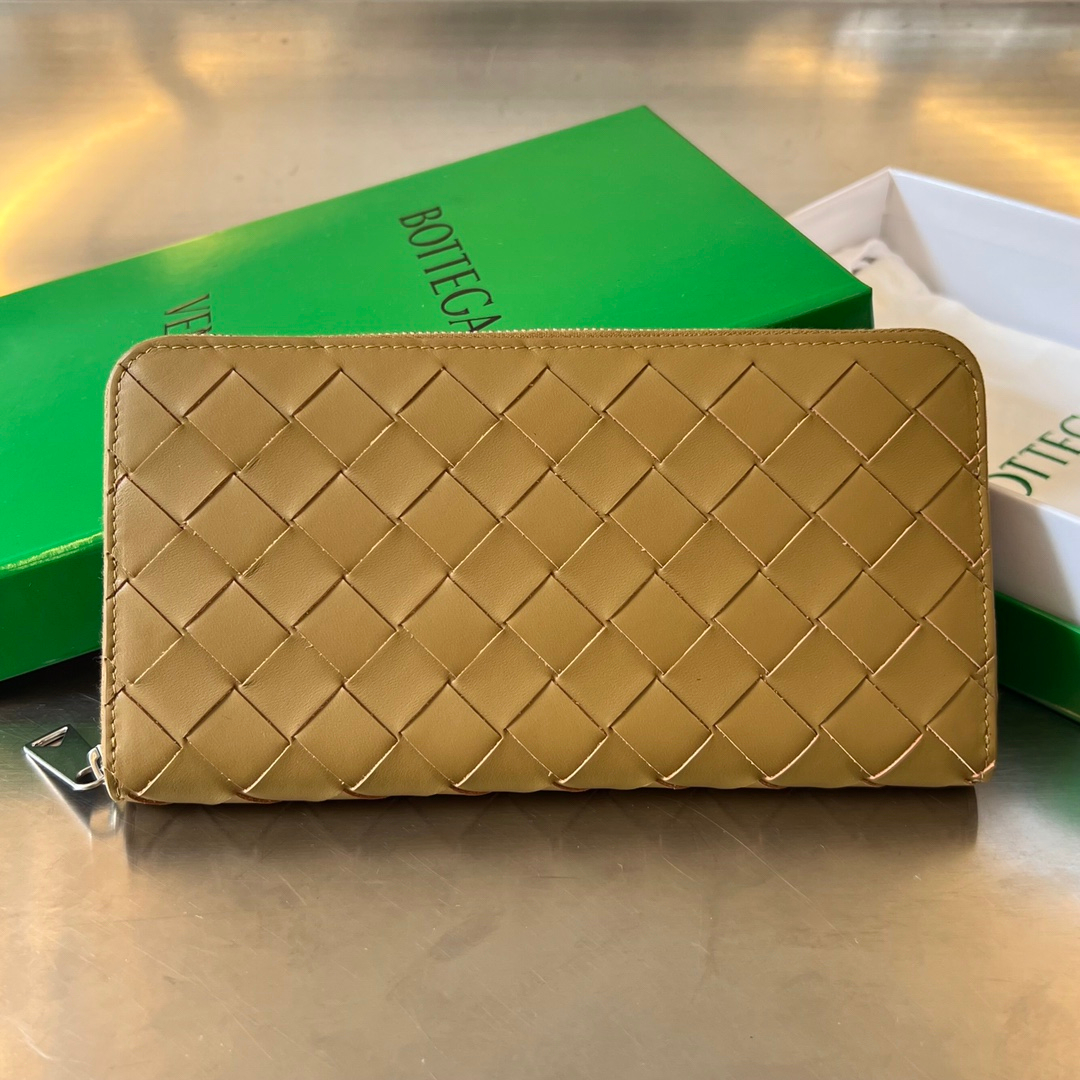 Bottega Veneta Wallets – Montanamode