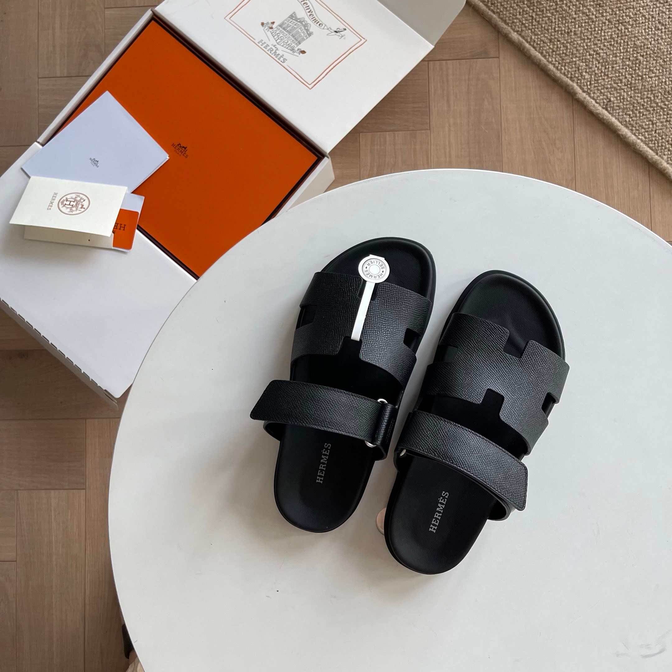 Hermes Sandals – Montanamode