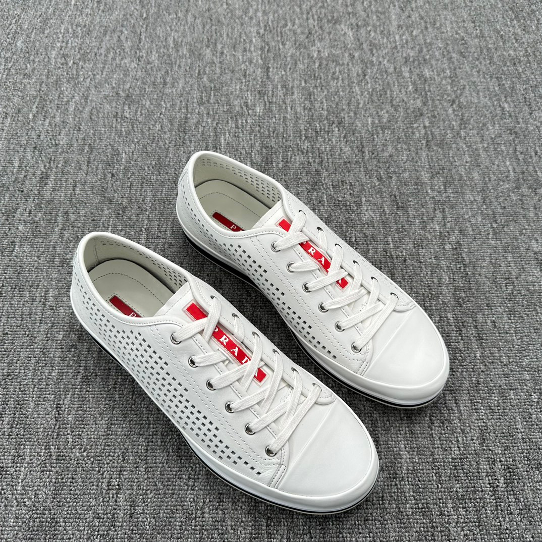 Prada Sneakers – Montanamode