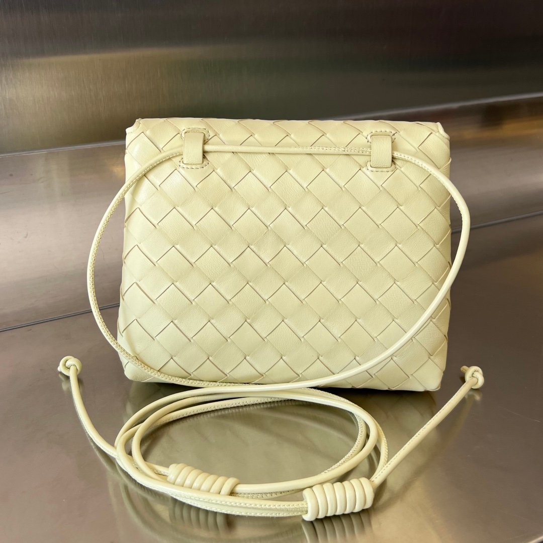 Bottega Veneta Bag – Montanamode