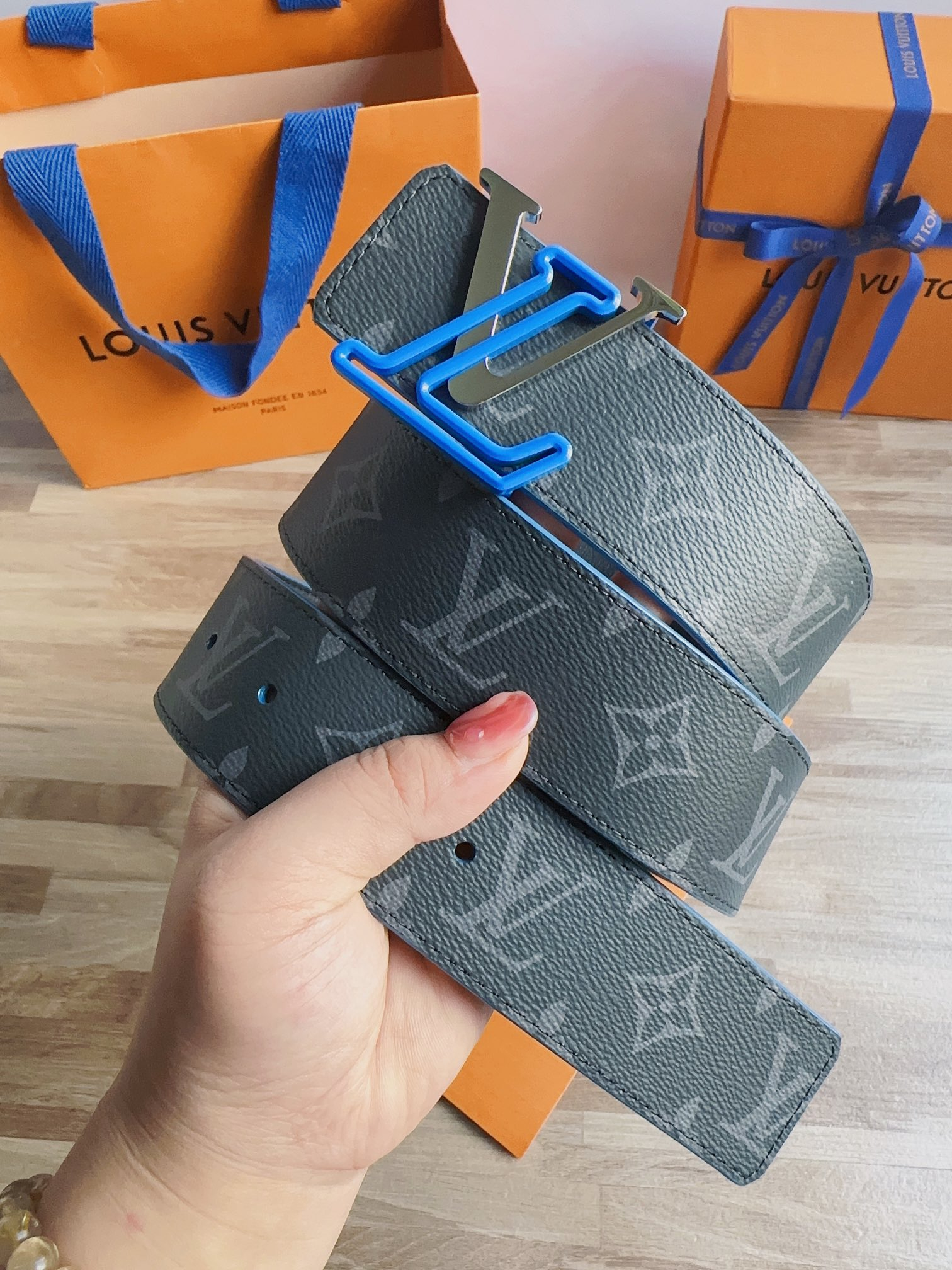 Louis Vuitton Belt – Montanamode