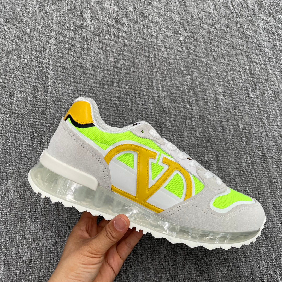 Valentino Sneakers – Montanamode