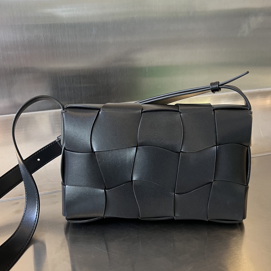 Bottega Veneta Bag – Montanamode