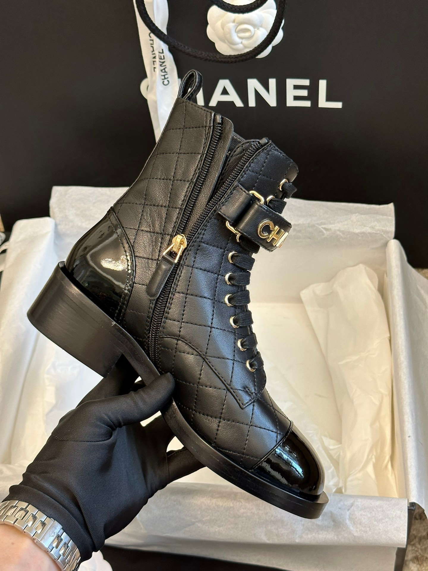 Chanel Sneakers – Montanamode