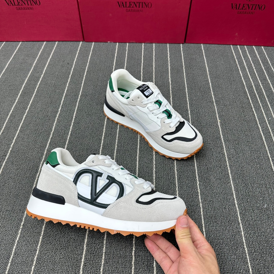 Valentino Sneakers – Montanamode