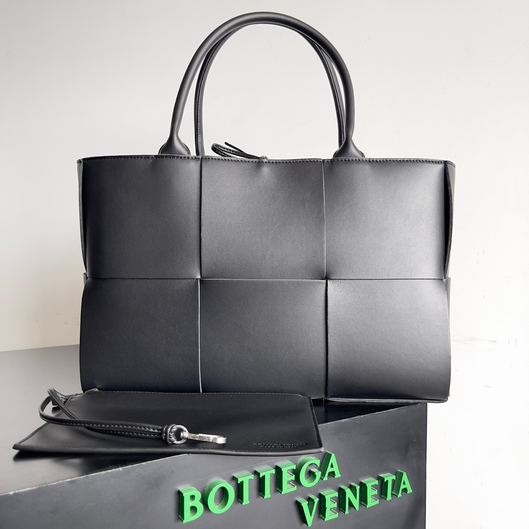 Bottega Veneta Bag – Montanamode