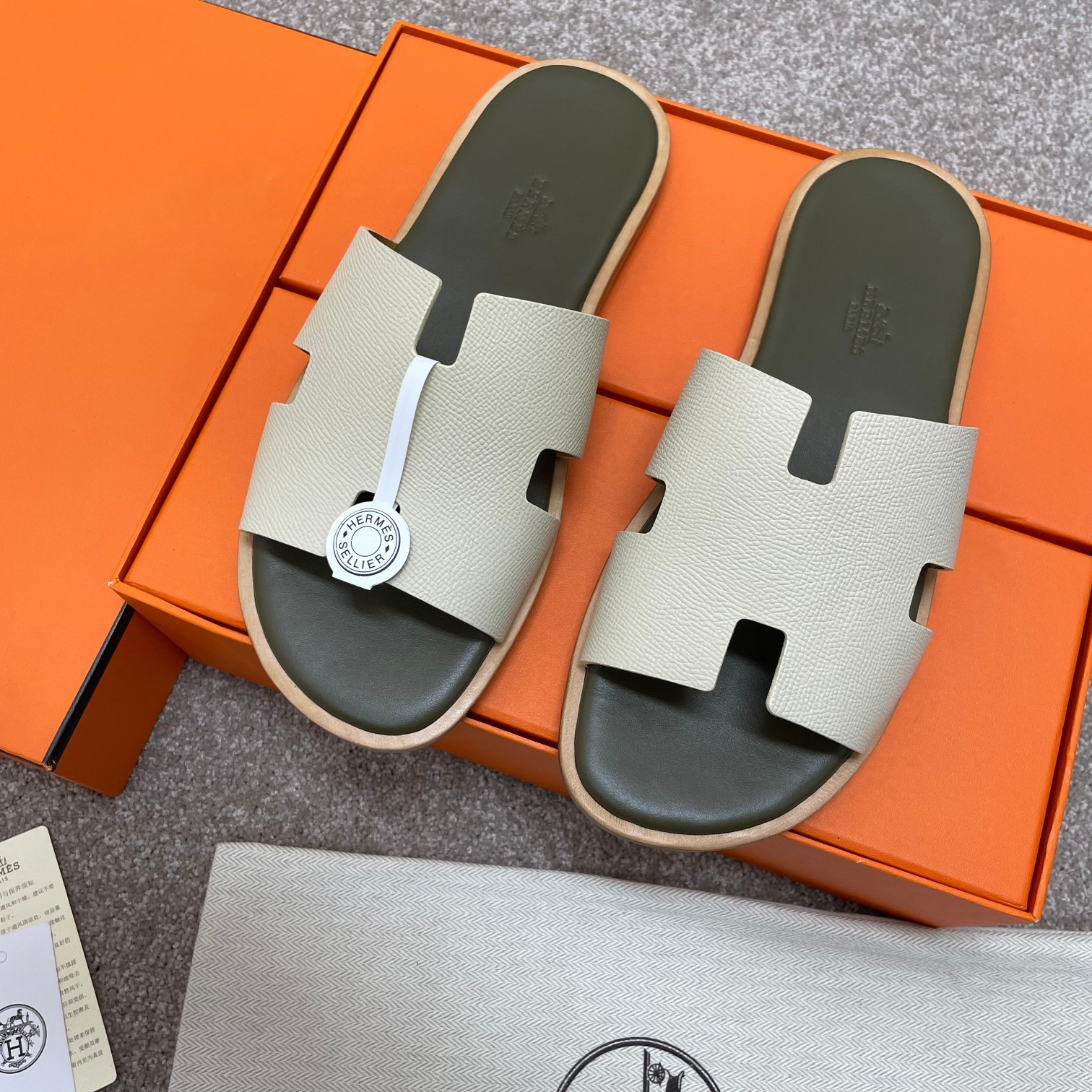 Hermes Sandals – Montanamode