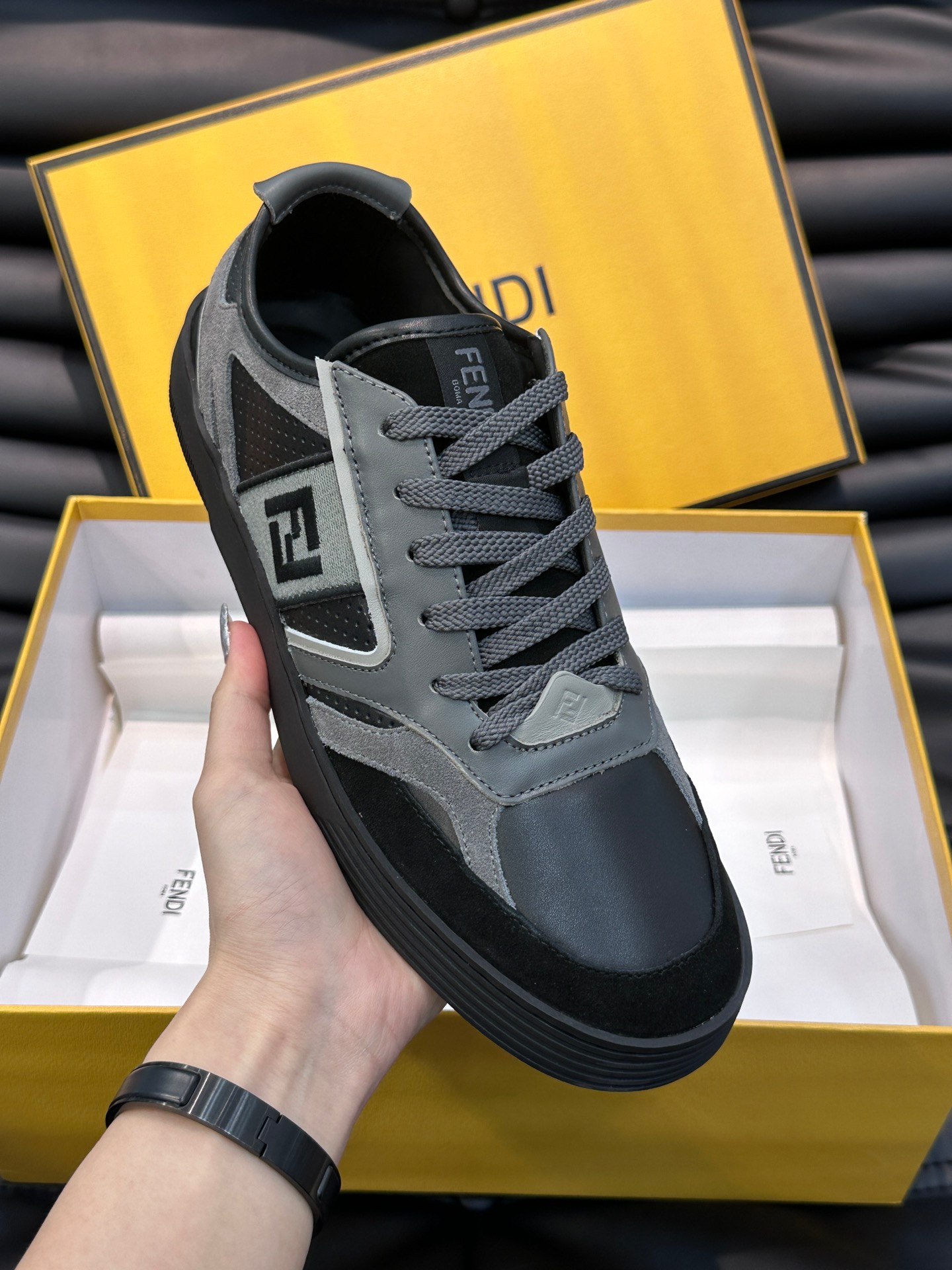 Fendi Sneakers – Montanamode
