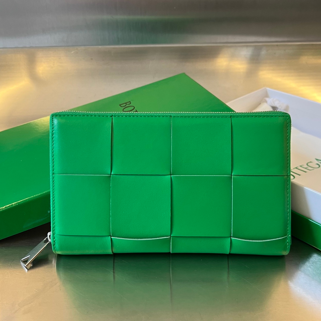 Bottega Veneta Wallets – Montanamode