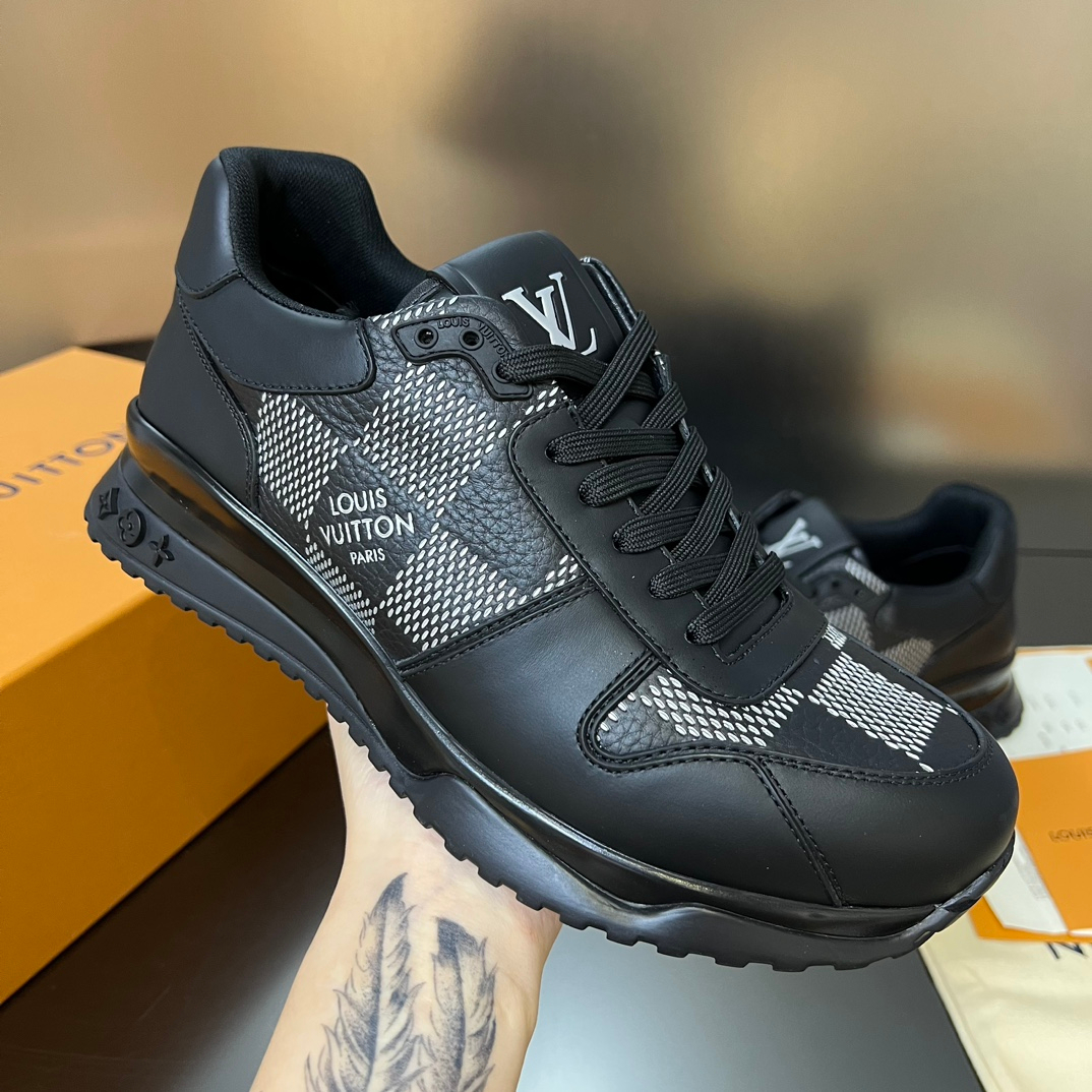 Louis Vuitton Sneakers – Montanamode