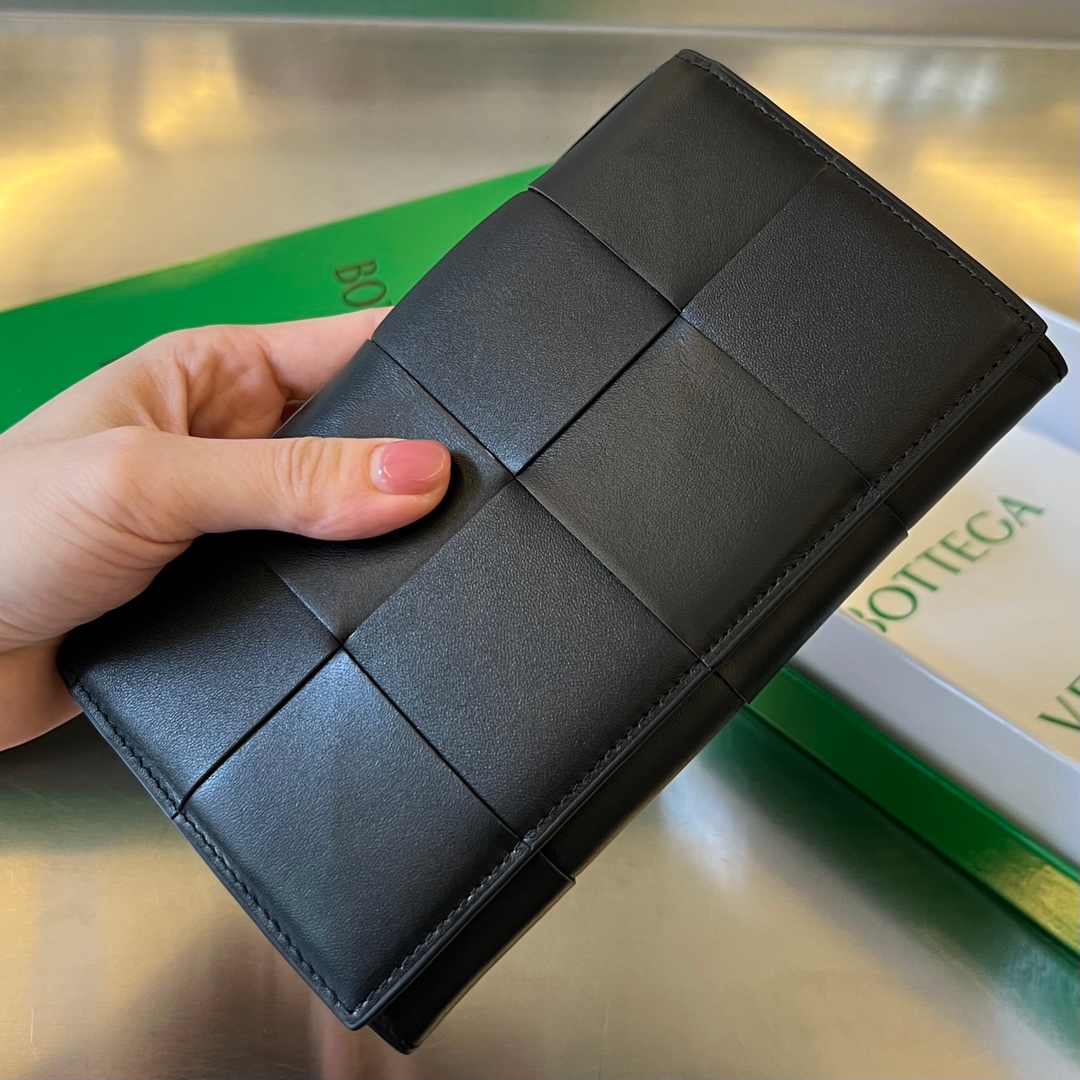 Bottega Veneta Wallets – Montanamode