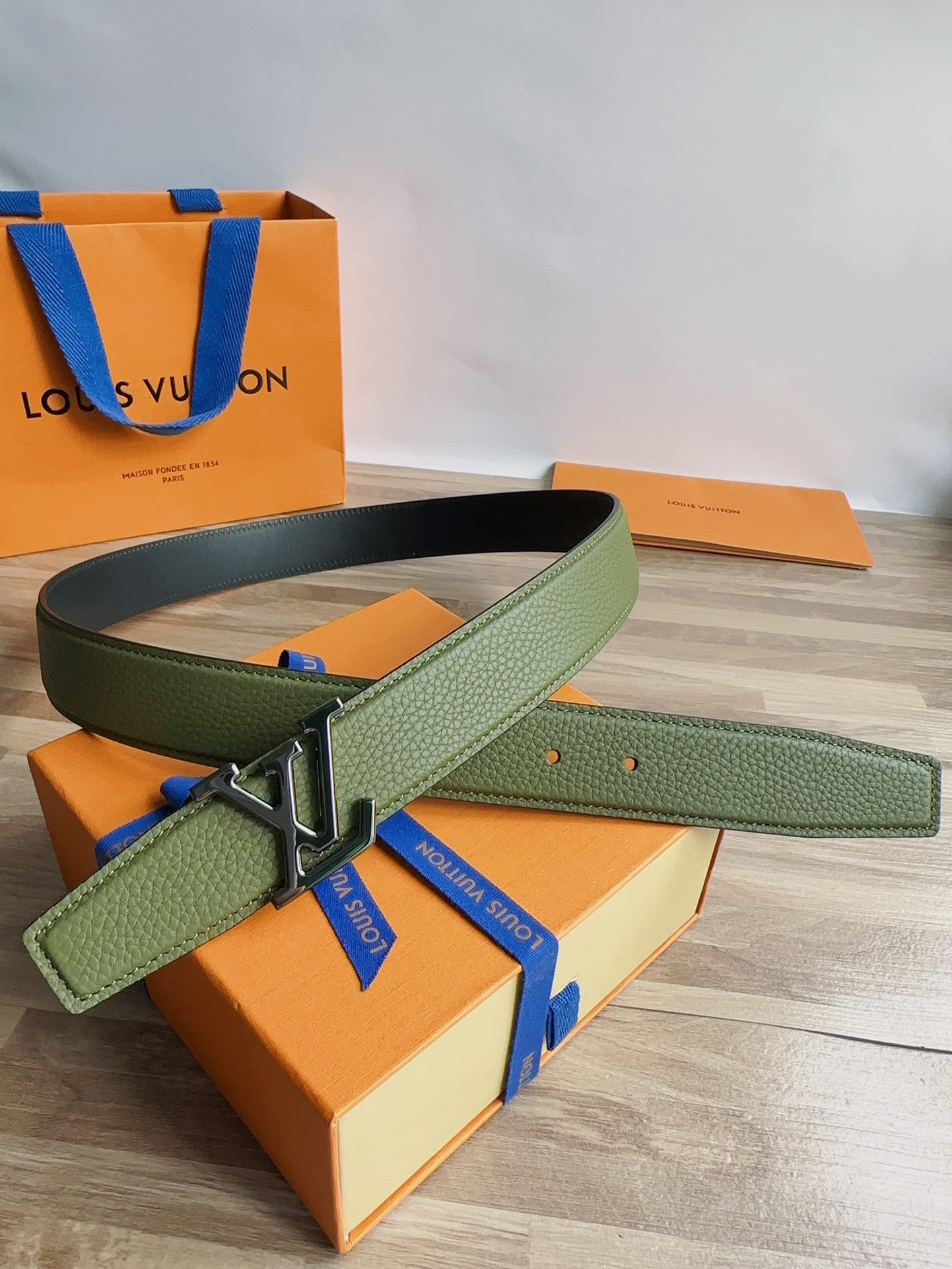 Louis Vuitton Belt – Montanamode