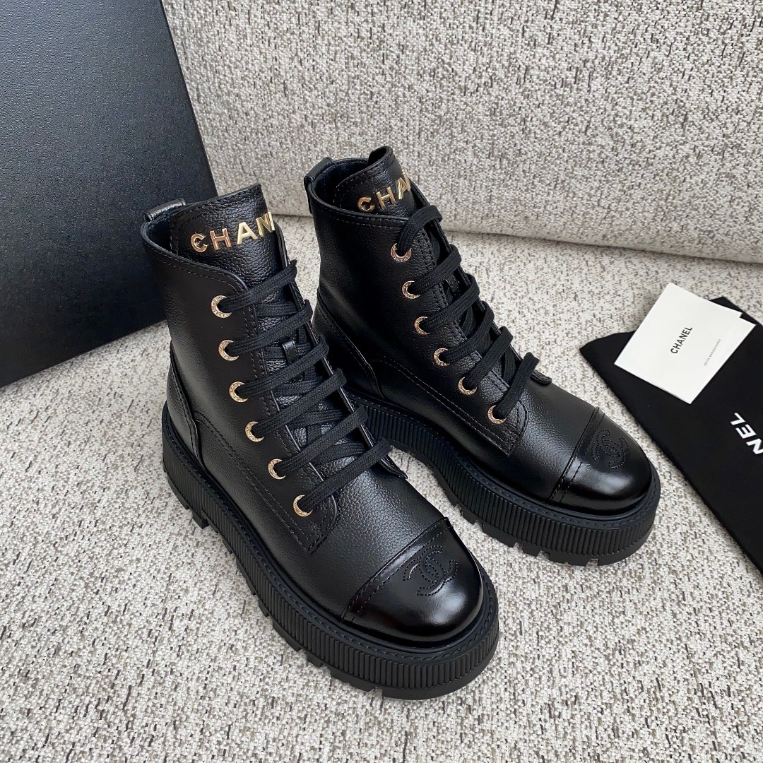 Chanel Sneakers – Montanamode