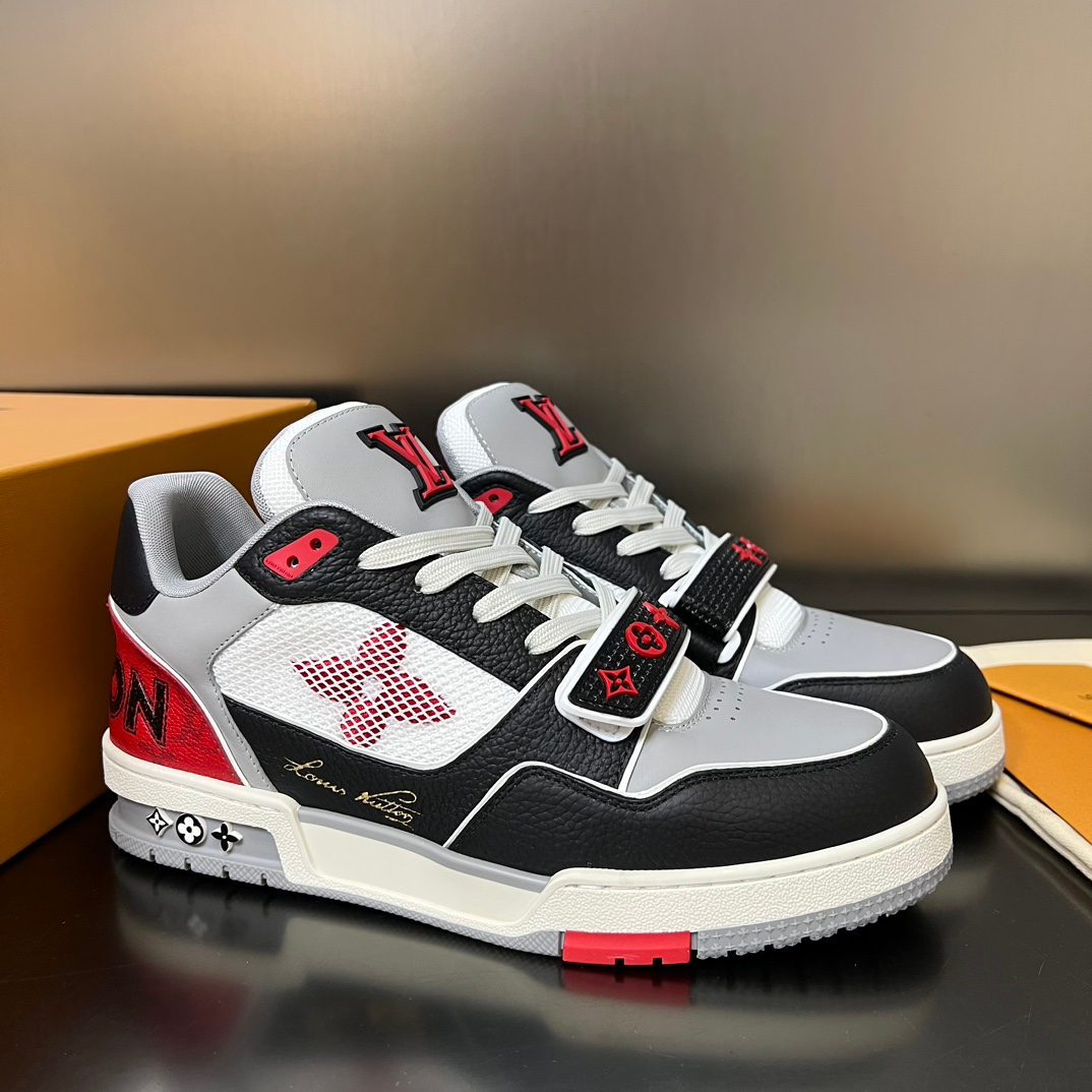 Louis Vuitton Sneakers – Montanamode