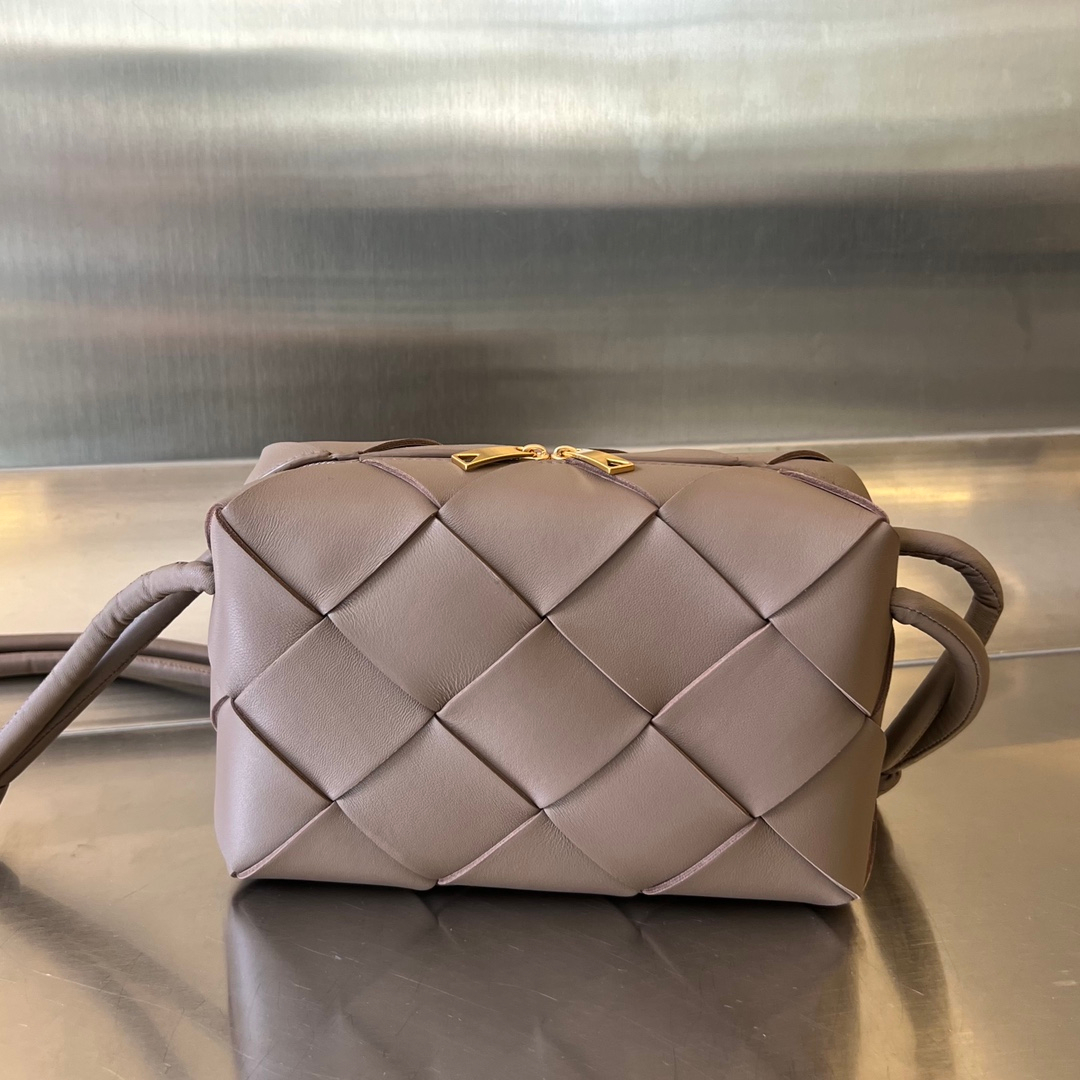 Bottega Veneta Bag – Montanamode