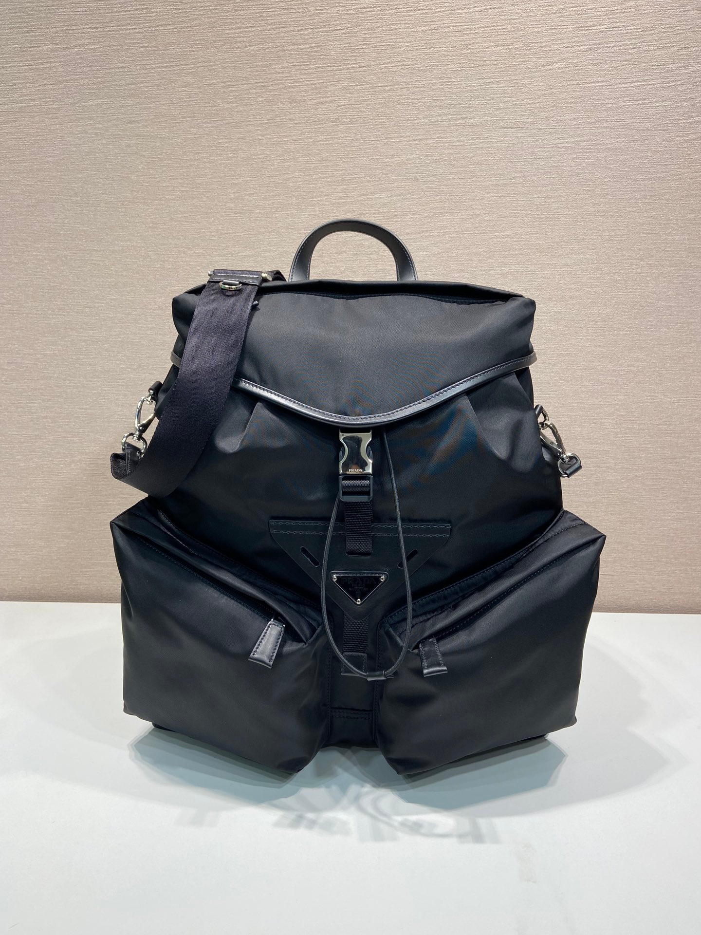 Prada Bag – Montanamode