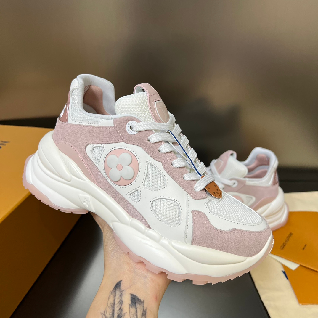 Louis Vuitton Sneakers – Montanamode