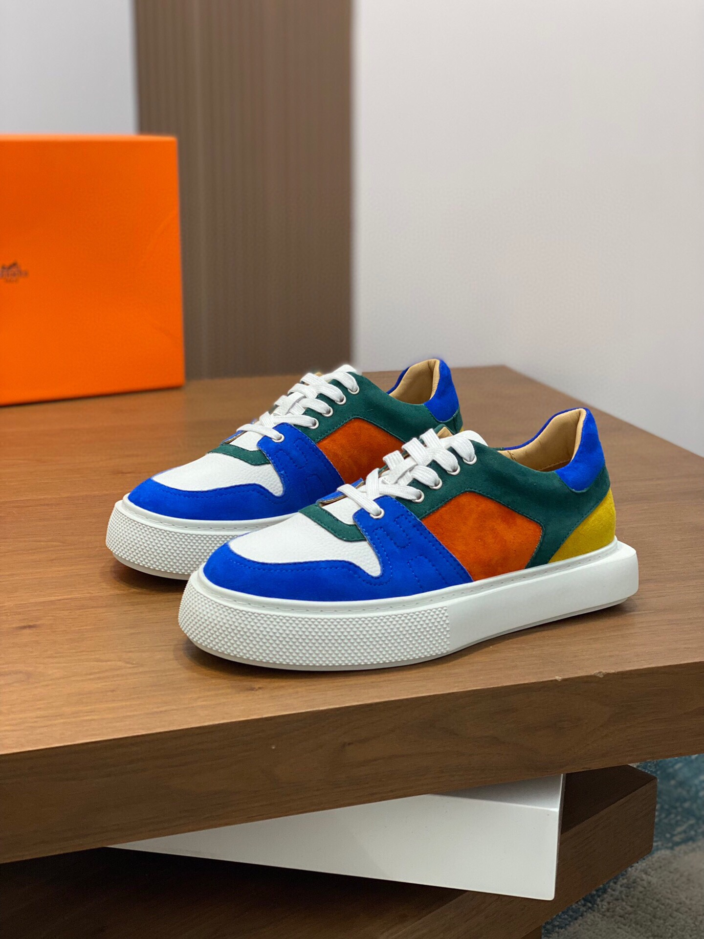 Hermes Sneakers – Montanamode