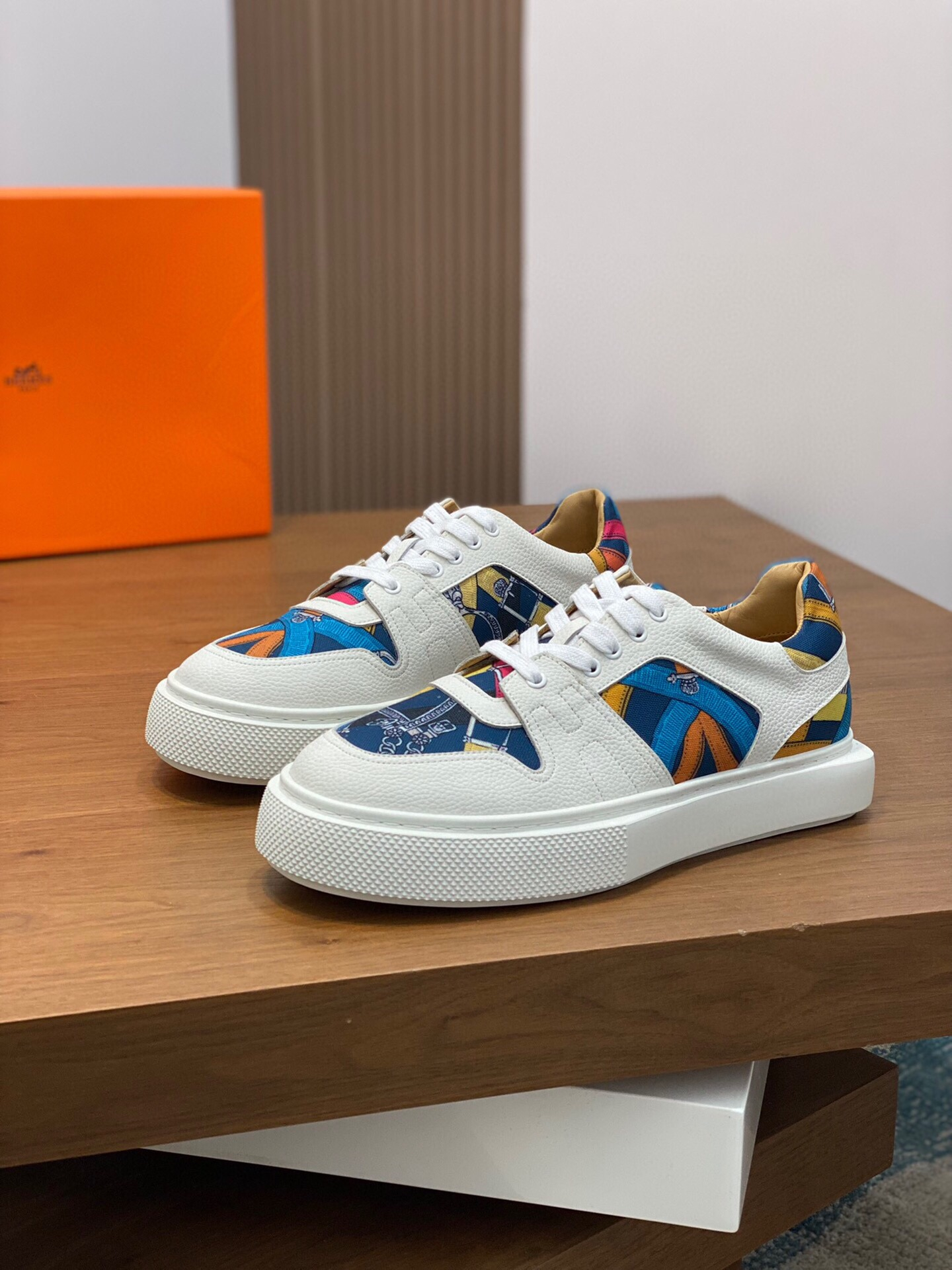 Hermes Sneakers – Montanamode