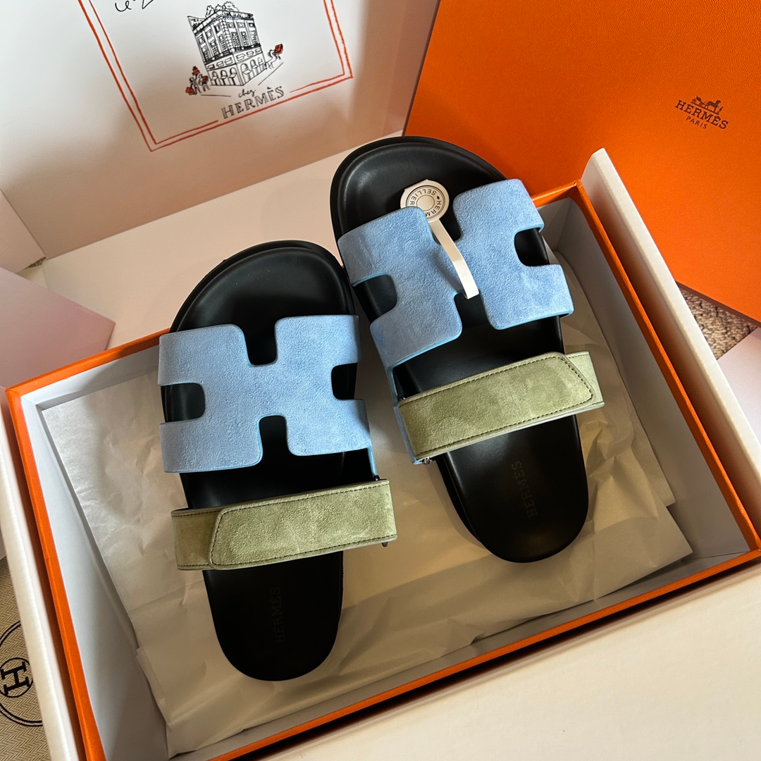 Hermes Sandels – Montanamode