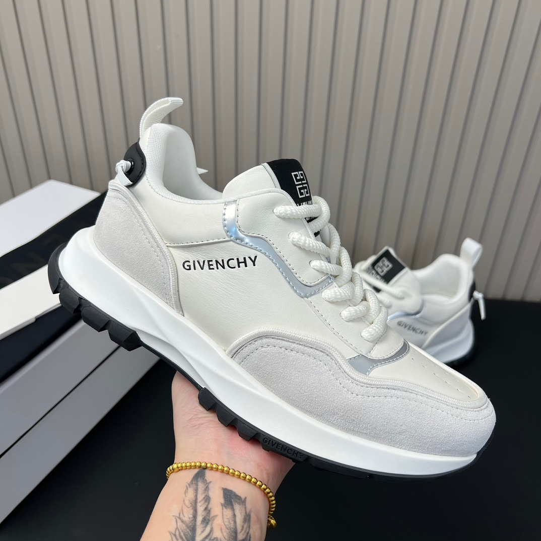 Givenchy Sneakers – Montanamode