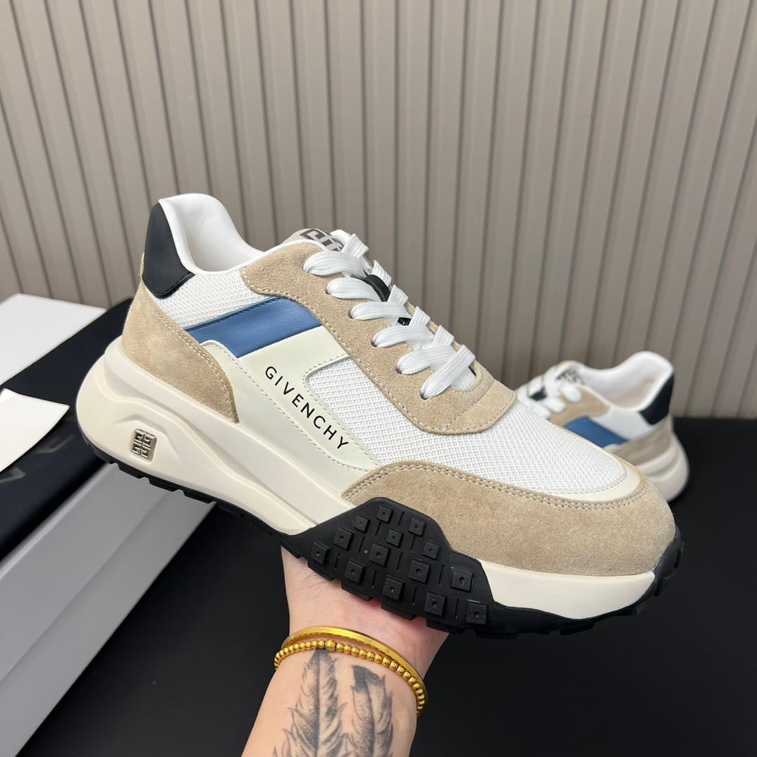 Givenchy Sneakers – Montanamode
