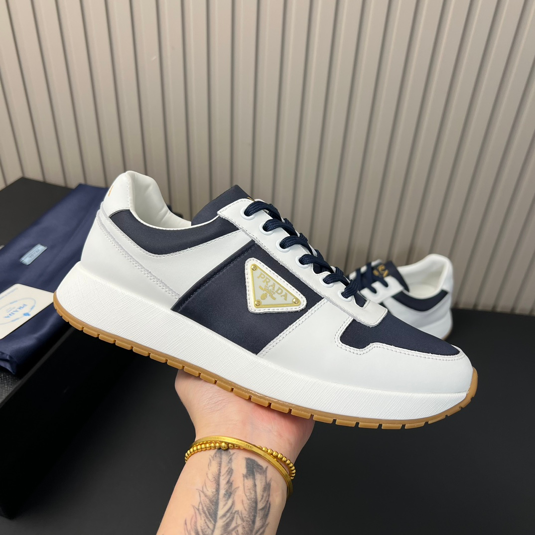 Prada Sneakers – Montanamode