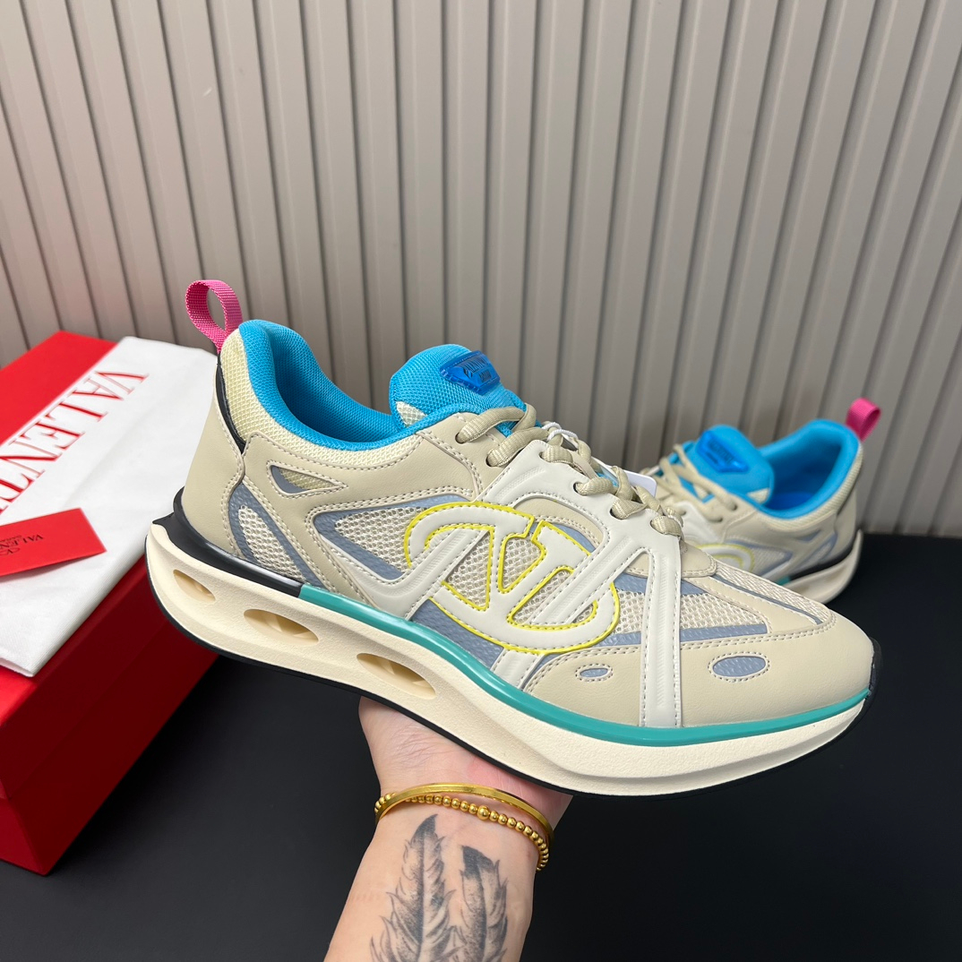 Valentino Sneakers – Montanamode