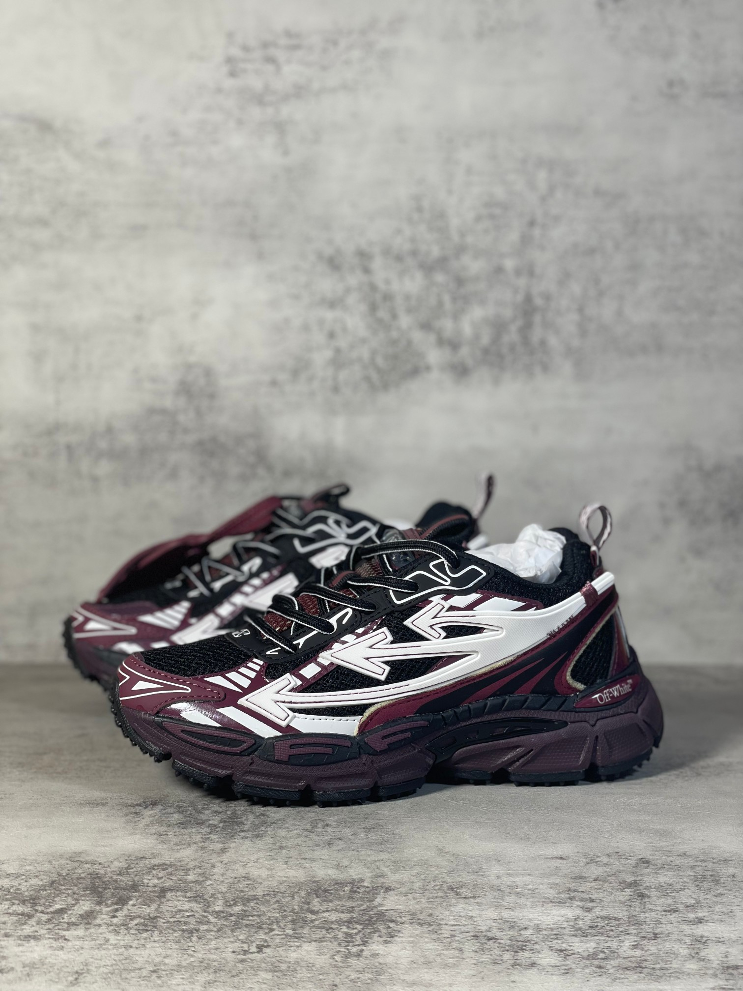 Off-White Be Right Back – Montanamode