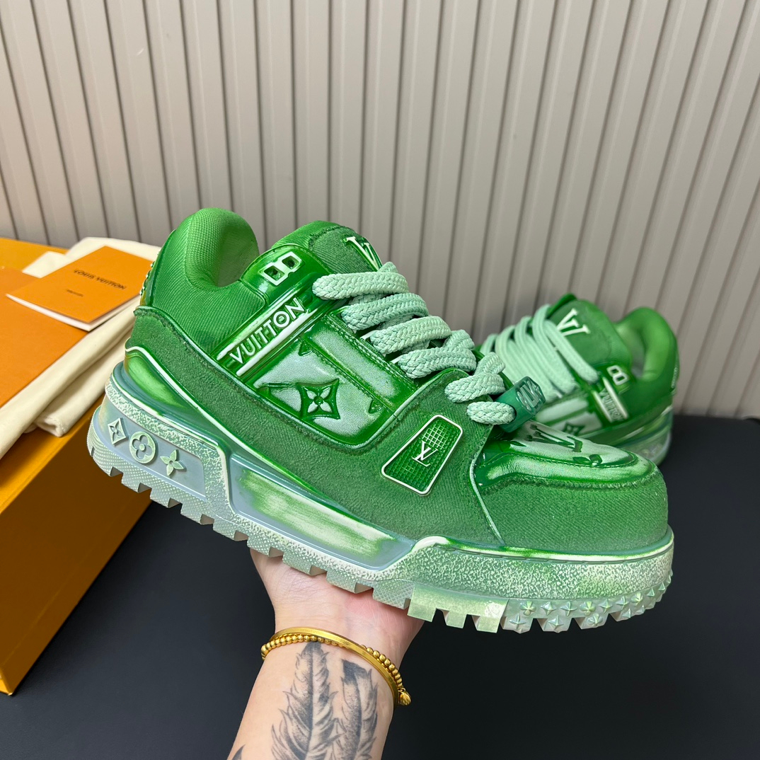 Louis Vuitton Sneakers – Montanamode