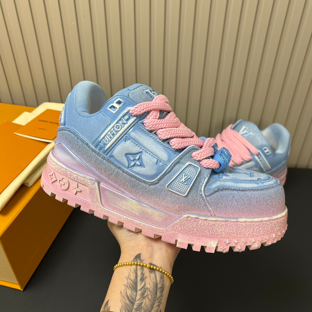 Louis Vuitton Sneakers – Montanamode
