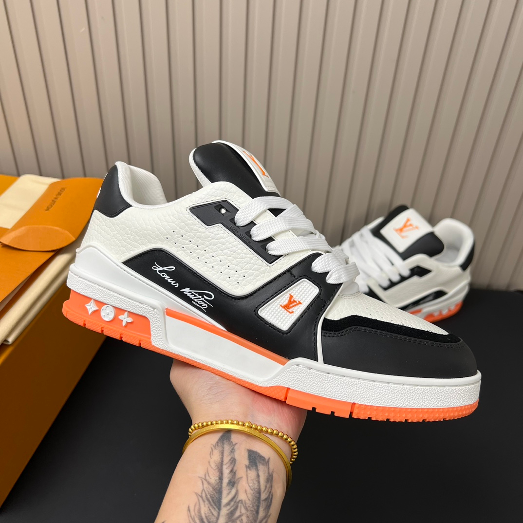 Louis Vuitton Sneakers – Montanamode