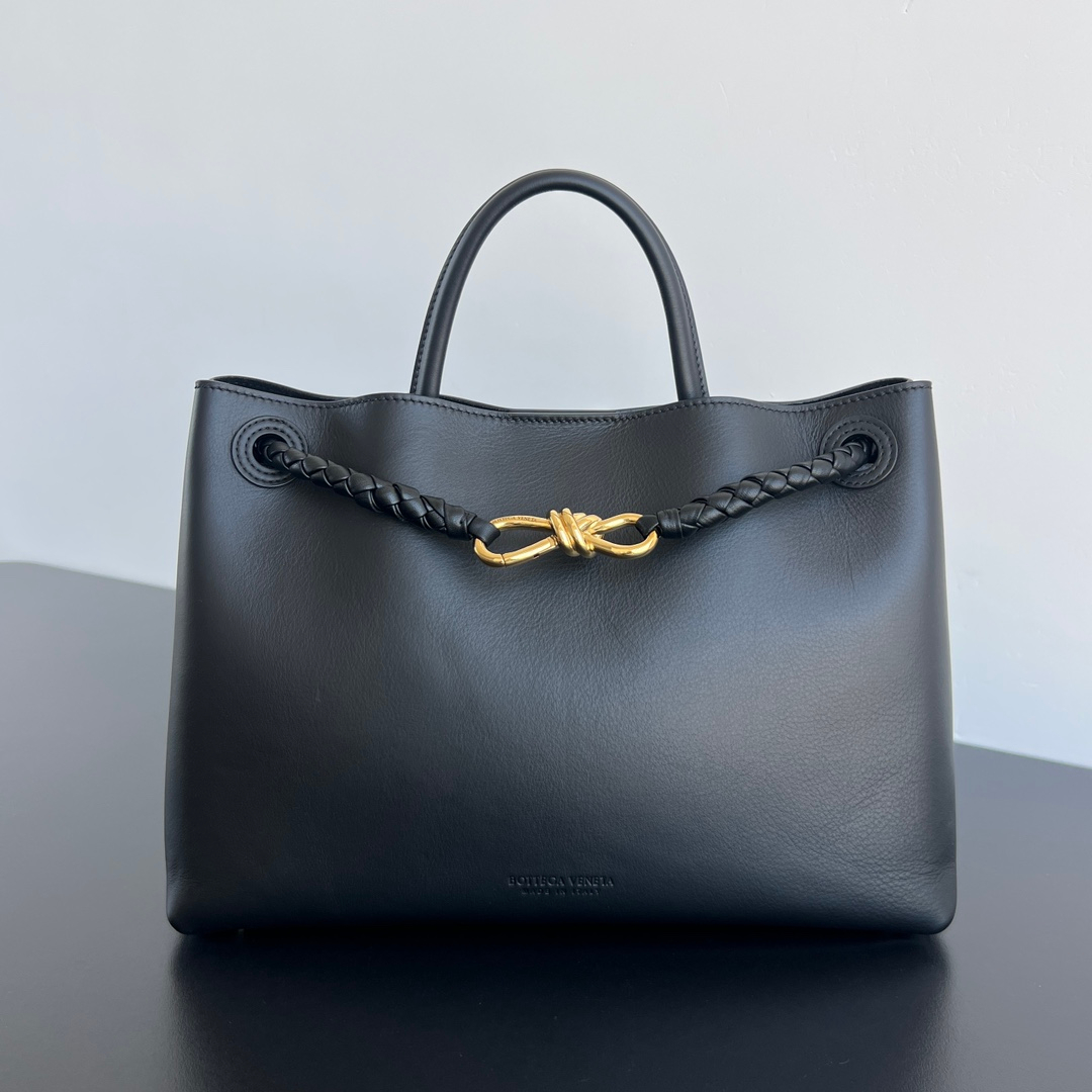 Bottega Veneta Bag – Montanamode