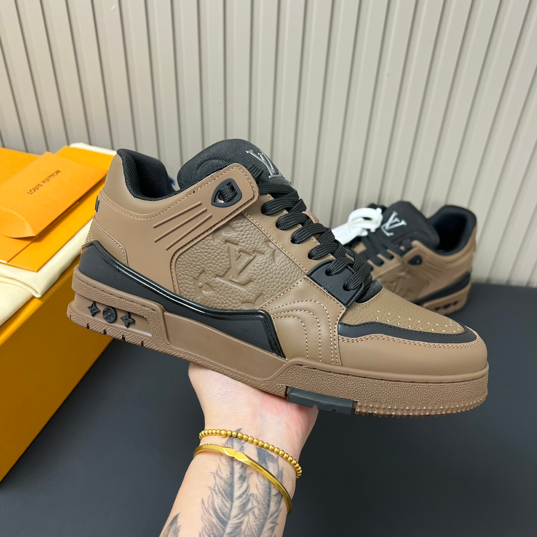 Louis Vuitton Sneakers – Montanamode