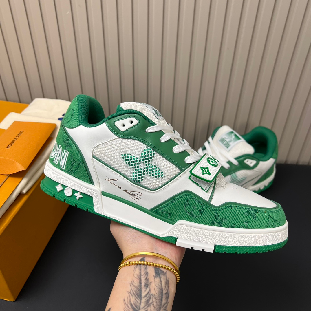 Louis Vuitton Sneakers – Montanamode