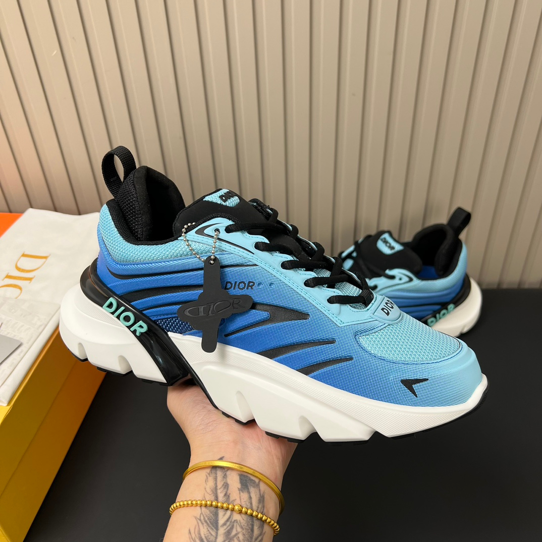 Dior Sneakers – Montanamode