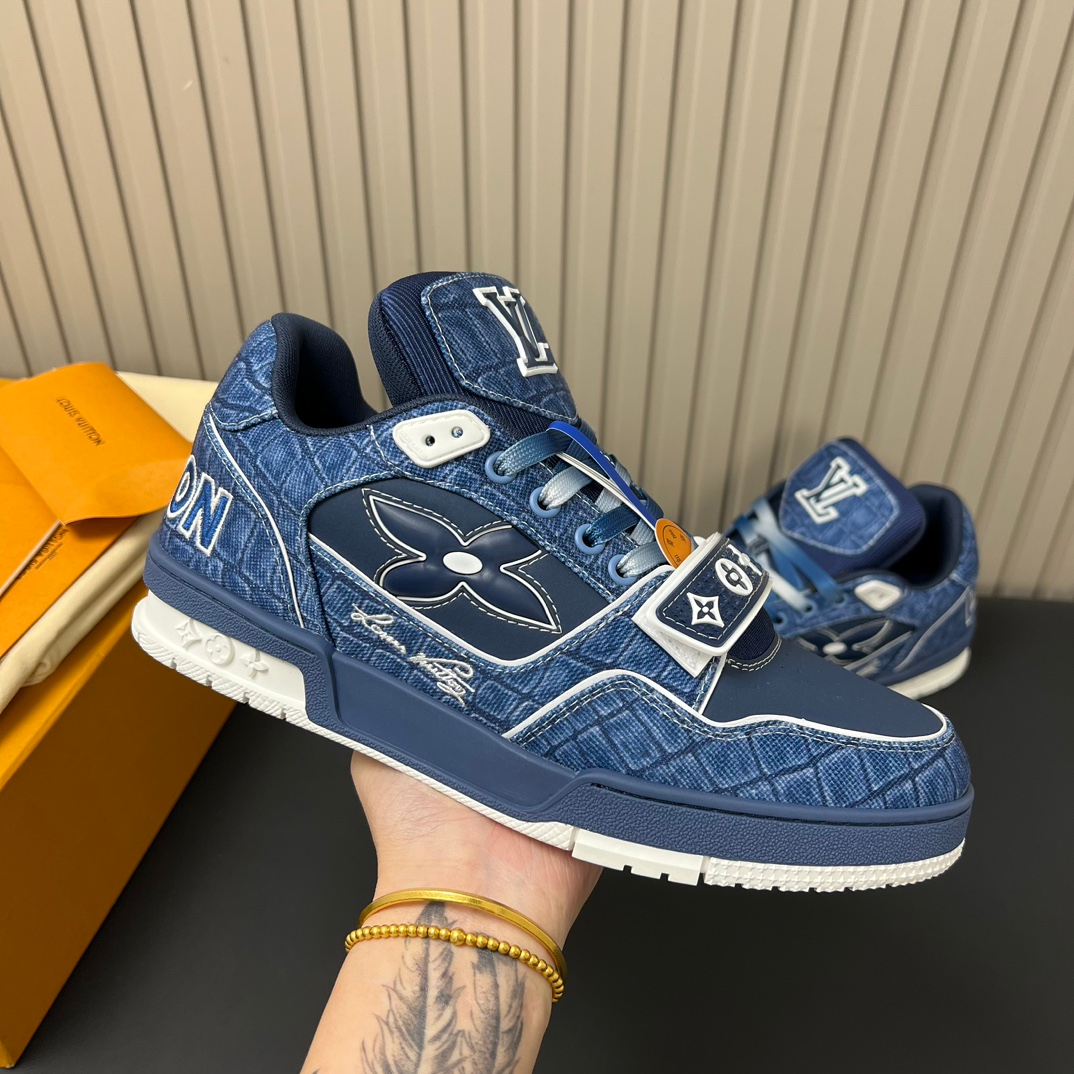 Louis Vuitton Sneakers – Montanamode