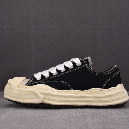 Shop for and buy Maison MIHARA YASUHIRO  MMY-077