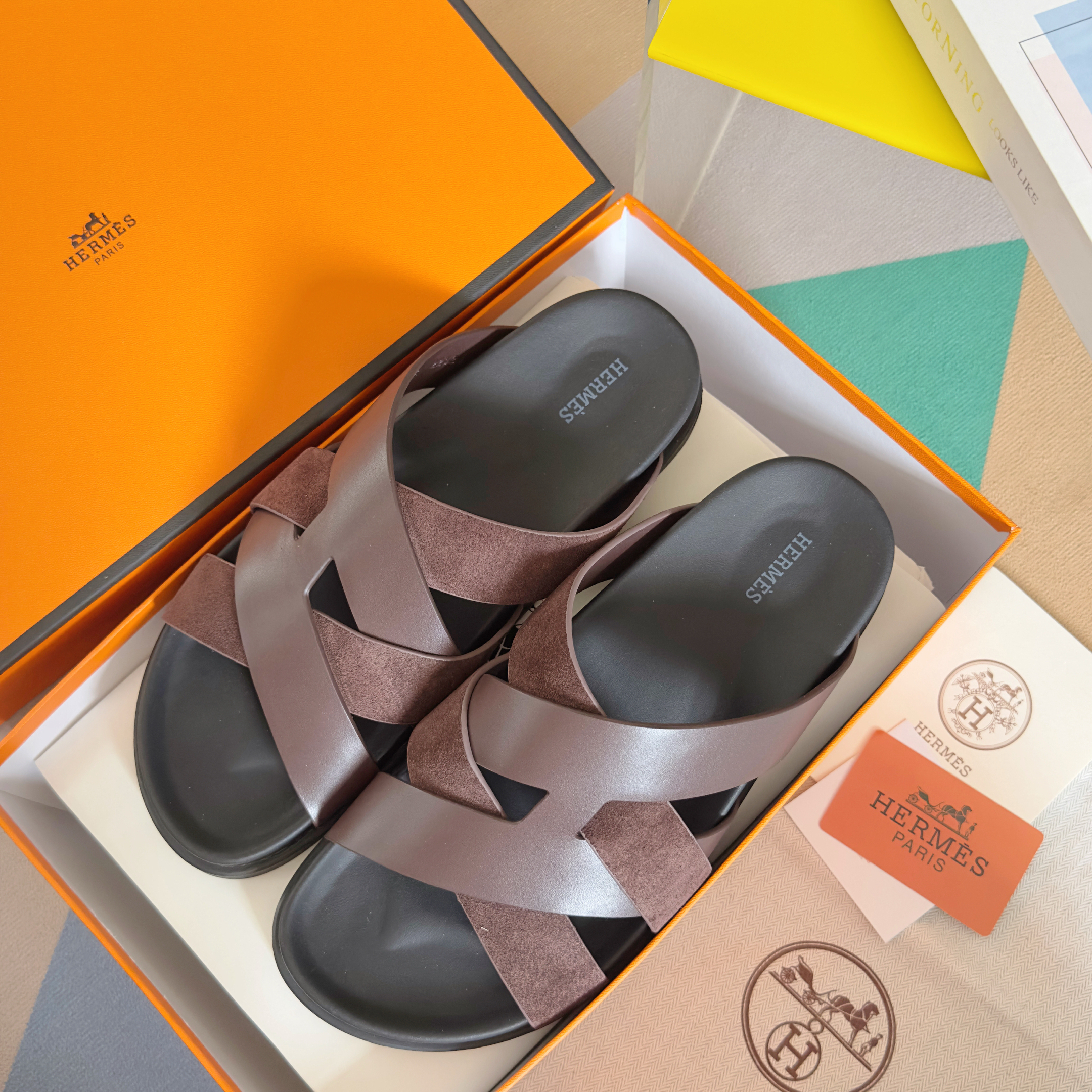 Hermes Sandels – Montanamode