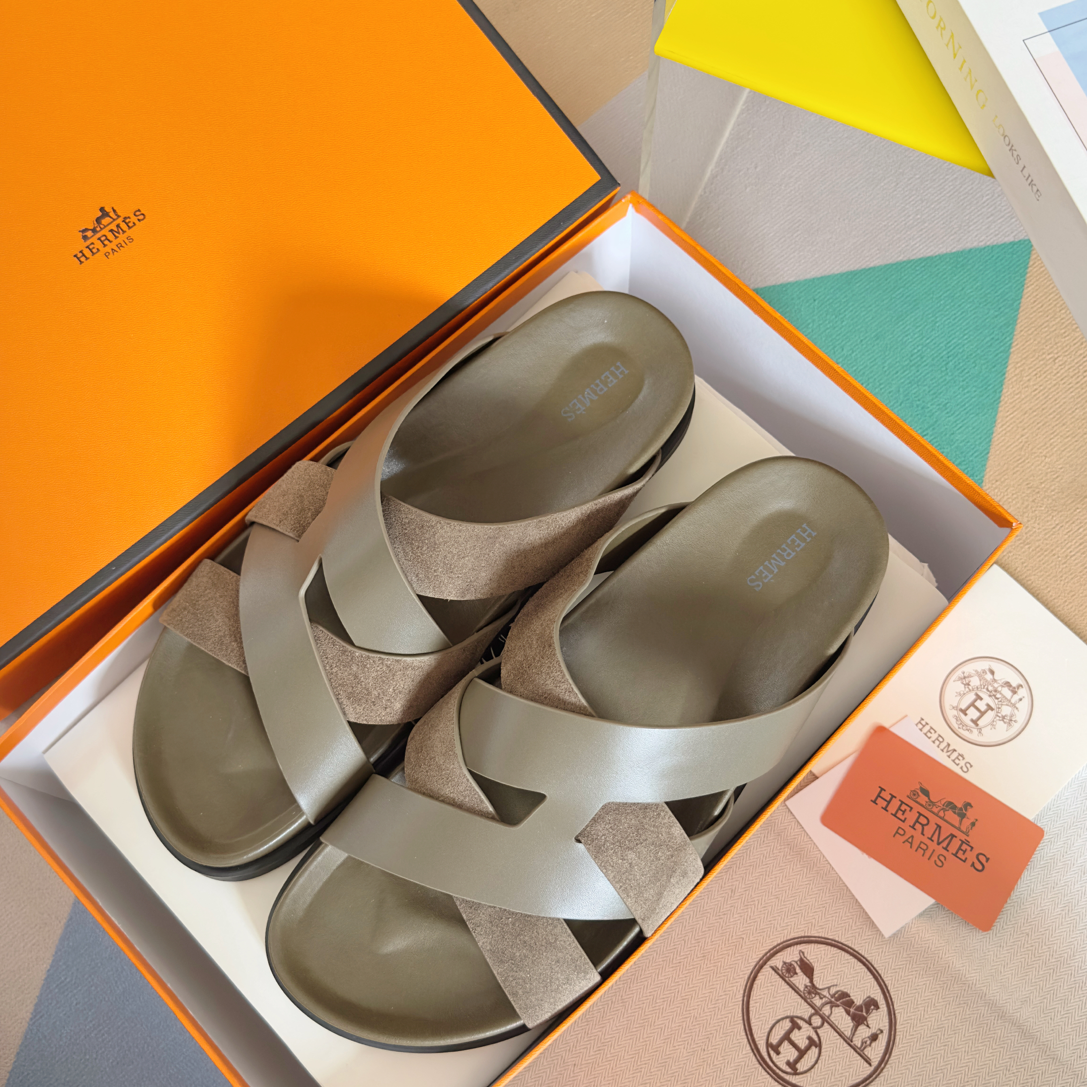 Hermes Sandels – Montanamode