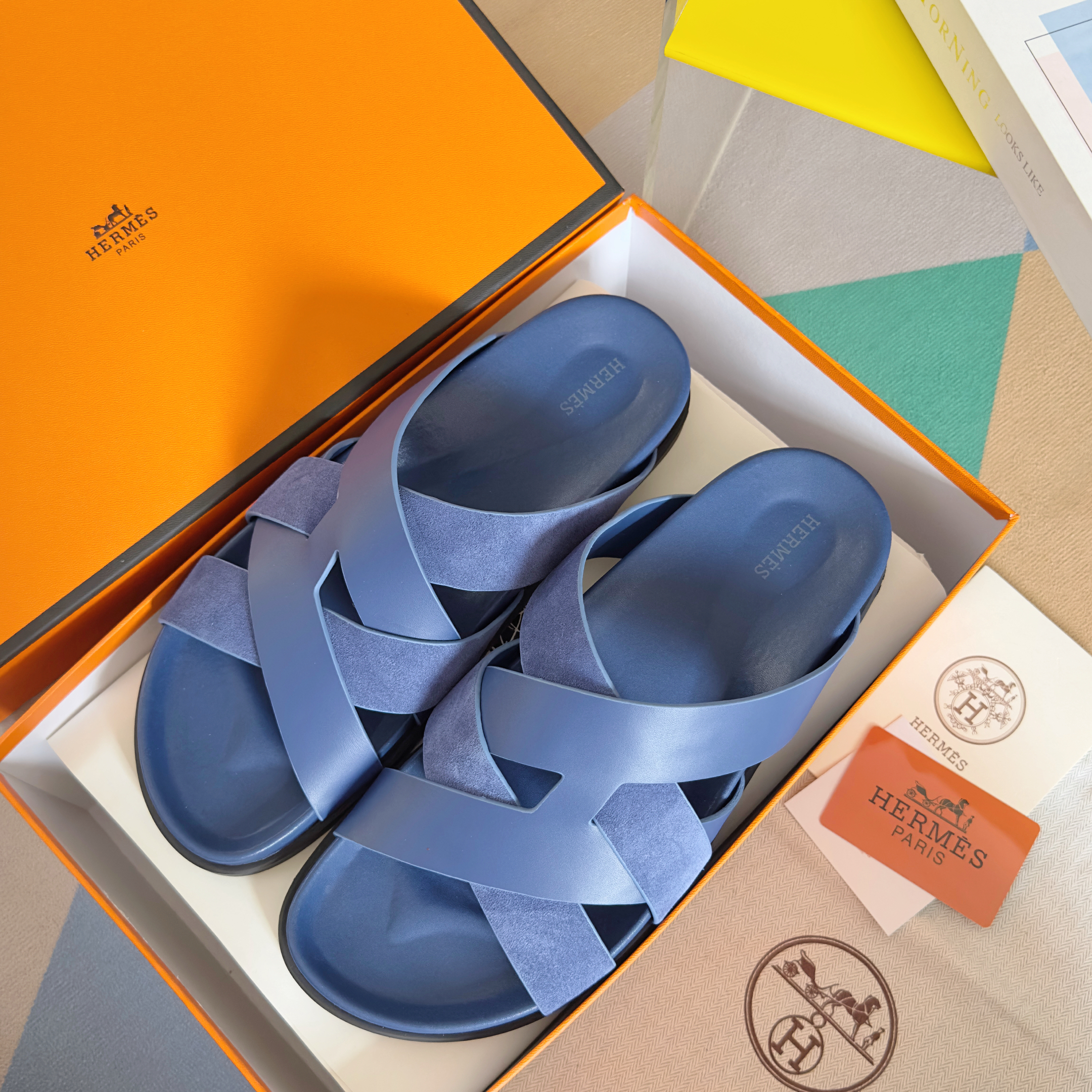 Hermes Sandels – Montanamode