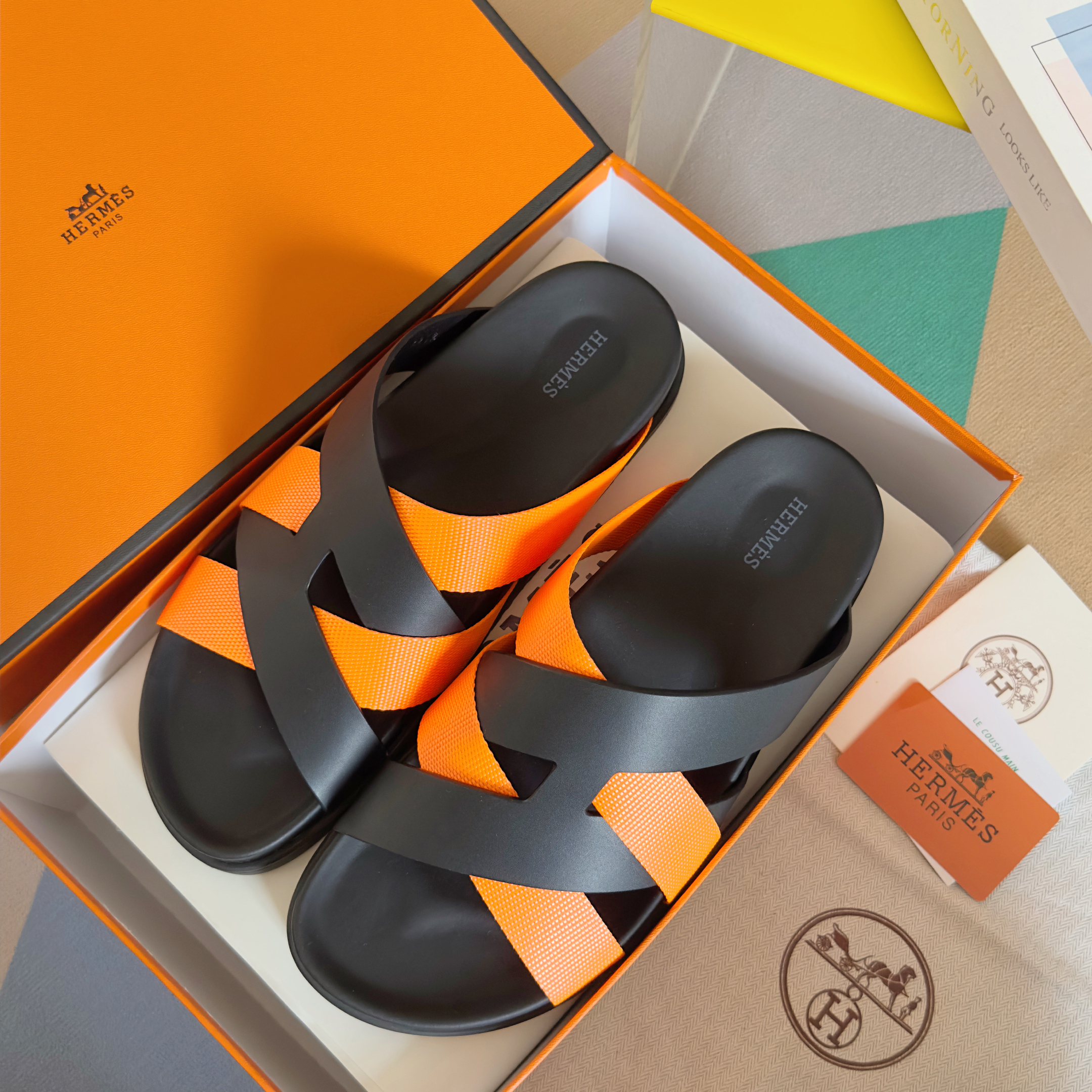 Hermes Sandels – Montanamode