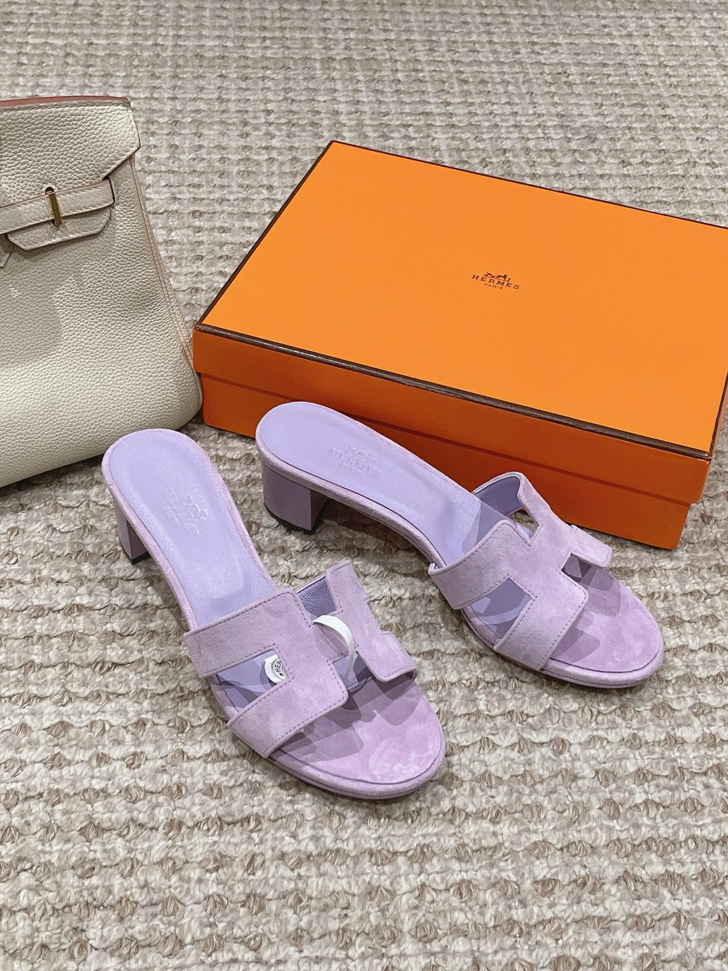 Hermes Sandels – Montanamode