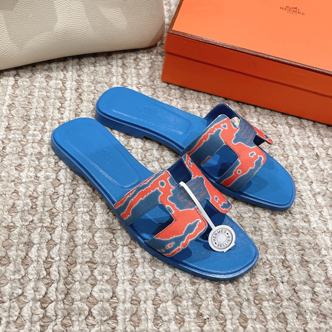 Hermes Sandels – Montanamode