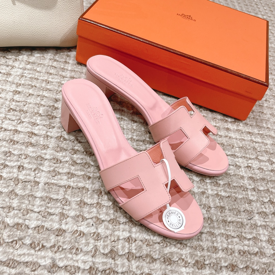 Hermes Sandels – Montanamode
