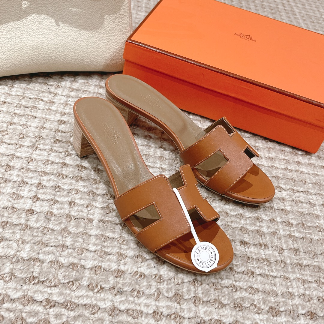 Hermes Sandels – Montanamode
