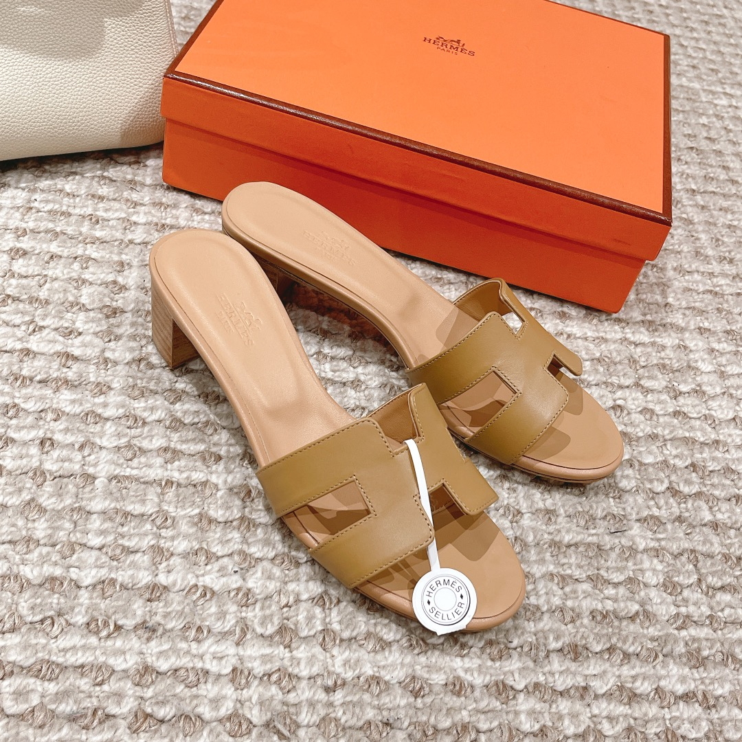 Hermes Sandels – Montanamode